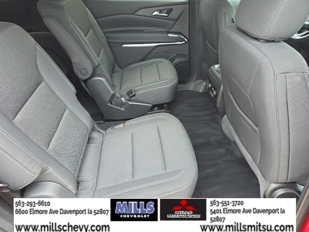 Used 2025 Chevrolet Traverse LT AWD/4WD image 20