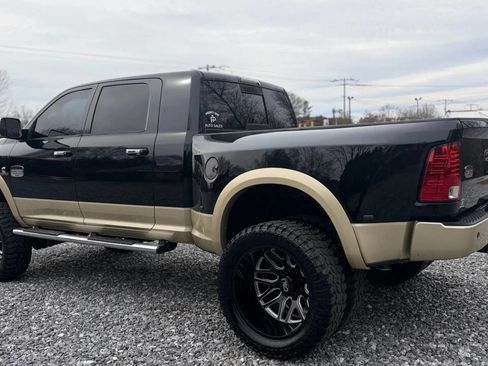 Used 2013 RAM 3500 Laramie Longhorn image 4