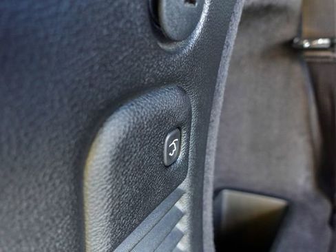 Used 2023 Dodge Durango GT image 32