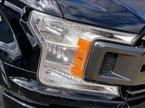 Used 2018 Ford F150 XLT w/ Equipment Group 302A Luxury image 32