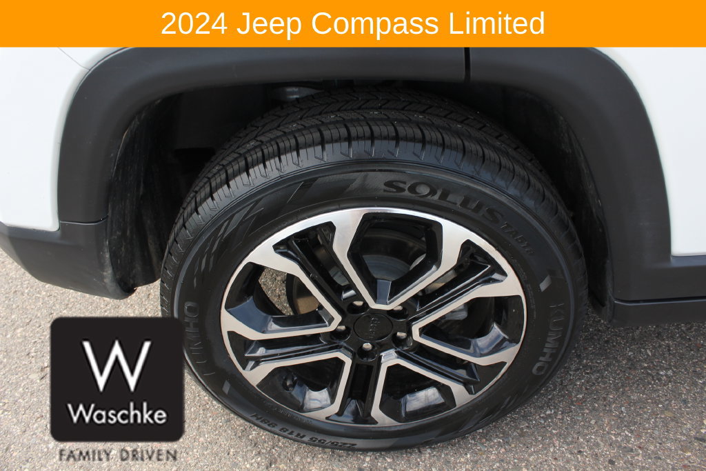 Used 2024 Jeep Compass Limited AWD/4WD image 13