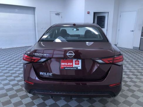 Used 2025 Nissan Sentra SV image 14