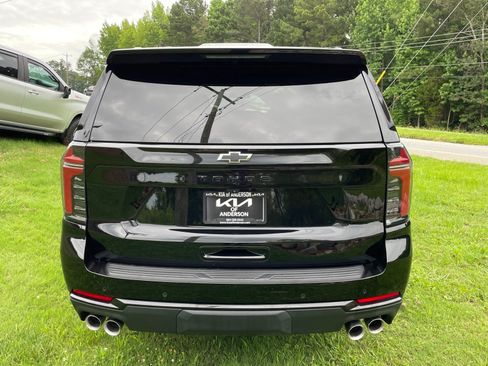 Used 2025 Chevrolet Tahoe Z71 AWD/4WD image 4