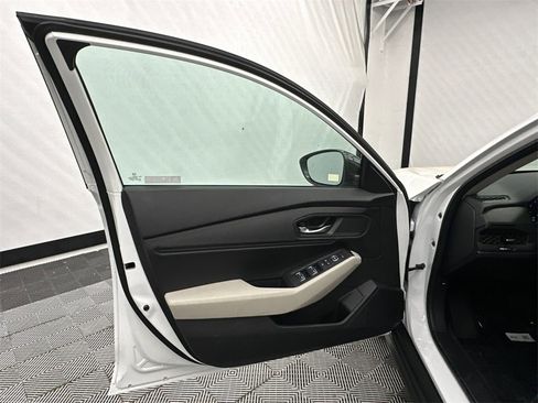 New 2025 Honda Accord SE image 11