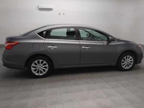 Used 2019 Nissan Sentra SV FWD image 10