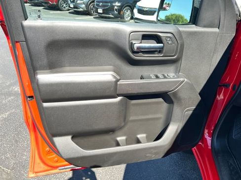 Used 2023 Chevrolet Silverado 1500 Custom AWD/4WD image 13