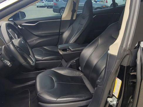 Used 2013 Tesla Model S image 10