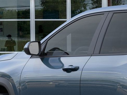 New 2026 Chevrolet Equinox LT image 12