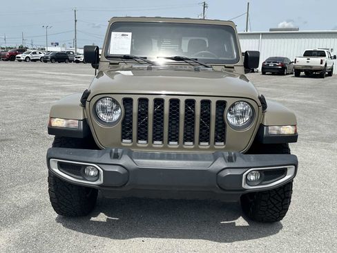 Used 2020 Jeep Gladiator Sport AWD/4WD image 4