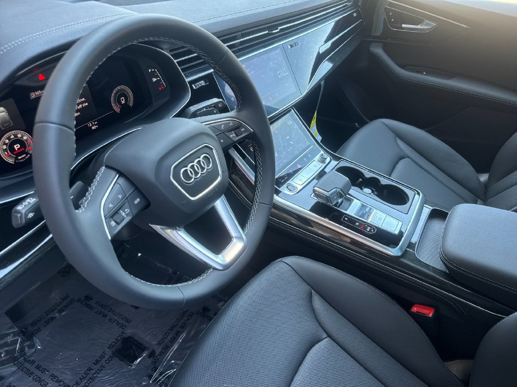 New 2026 Audi Q7 3.0T Premium Plus AWD/4WD image 11