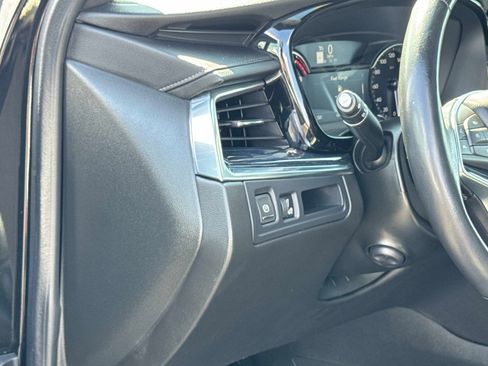 Certified 2024 Cadillac XT5 Premium Luxury image 11