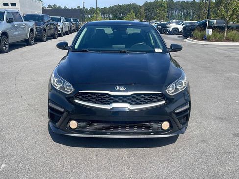 Used 2019 Kia Forte LXS FWD image 2