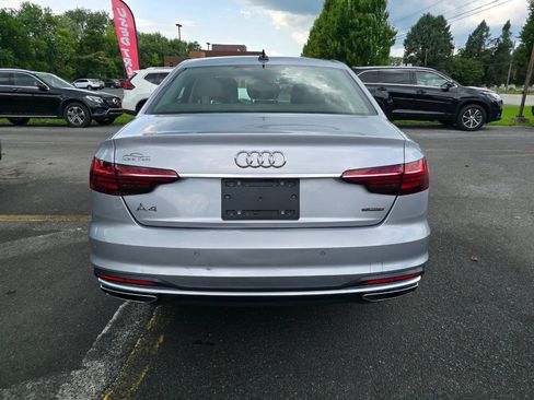 Used 2021 Audi A4 2.0T Premium w/ Convenience Package AWD/4WD image 4