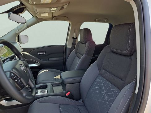 New 2026 Nissan Frontier SV w/ Tow Package image 13