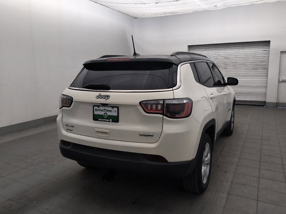 Used 2019 Jeep Compass Latitude w/ Popular Equipment Group AWD/4WD image 9