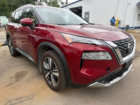 Used 2021 Nissan Rogue Platinum AWD/4WD image 3