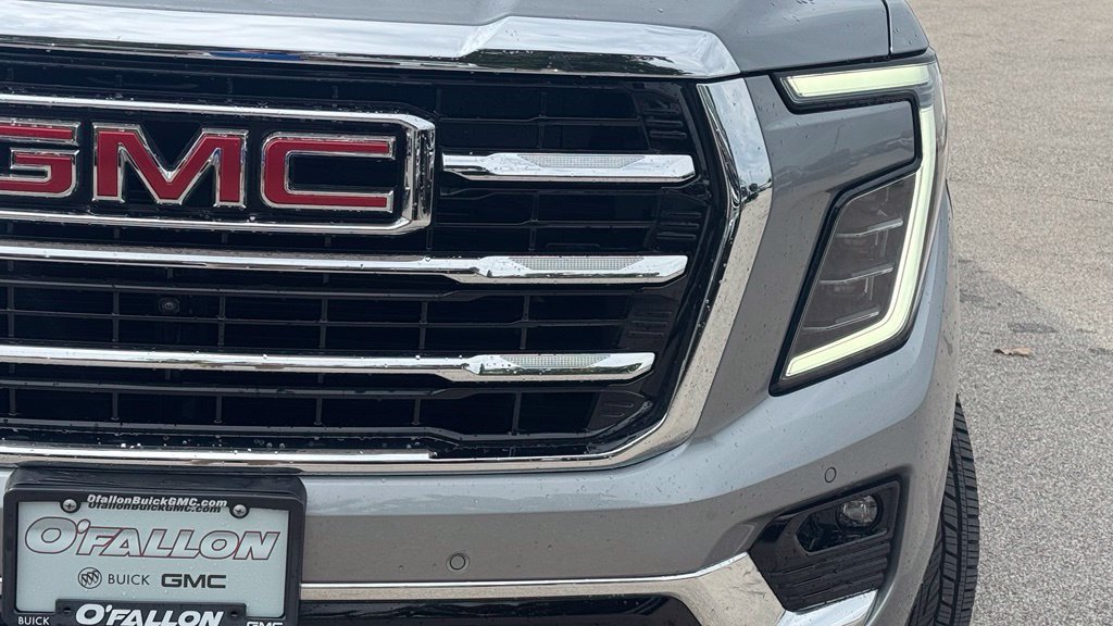 Used 2025 GMC Yukon Elevation w/ LPO, Get Active Package AWD/4WD image 11