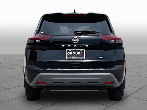 Certified 2023 Nissan Rogue SV FWD image 5