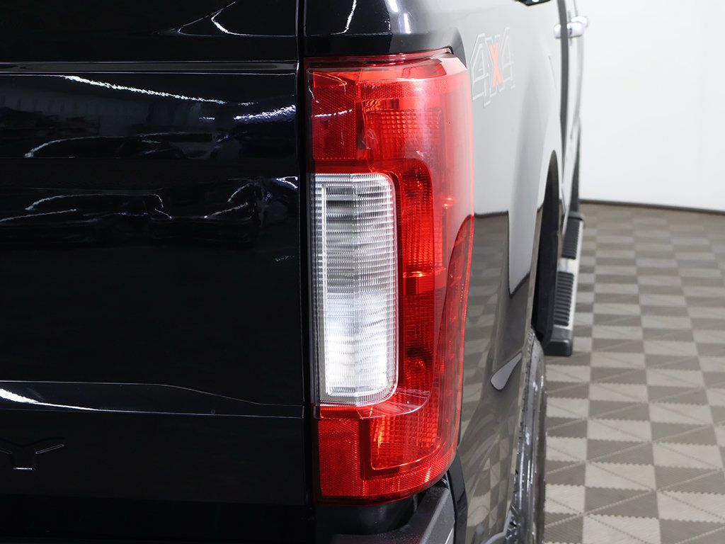 Used 2019 Ford F250 XLT w/ XLT Premium Package AWD/4WD image 14