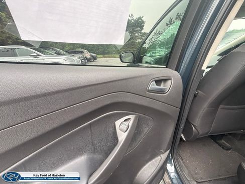 Used 2019 Ford Escape SE AWD/4WD image 27