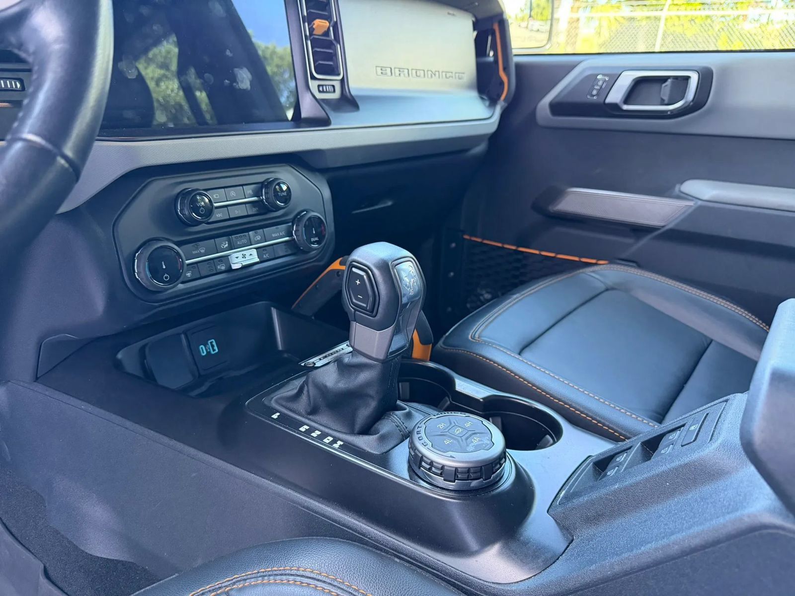 Used 2022 Ford Bronco Badlands AWD/4WD image 13