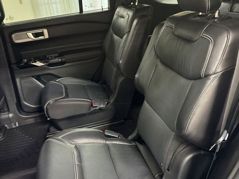 Used 2022 Ford Explorer ST w/ Equipment Group 401A AWD/4WD image 22