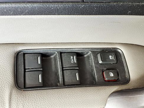 Used 2009 Honda CR-V EX-L image 16