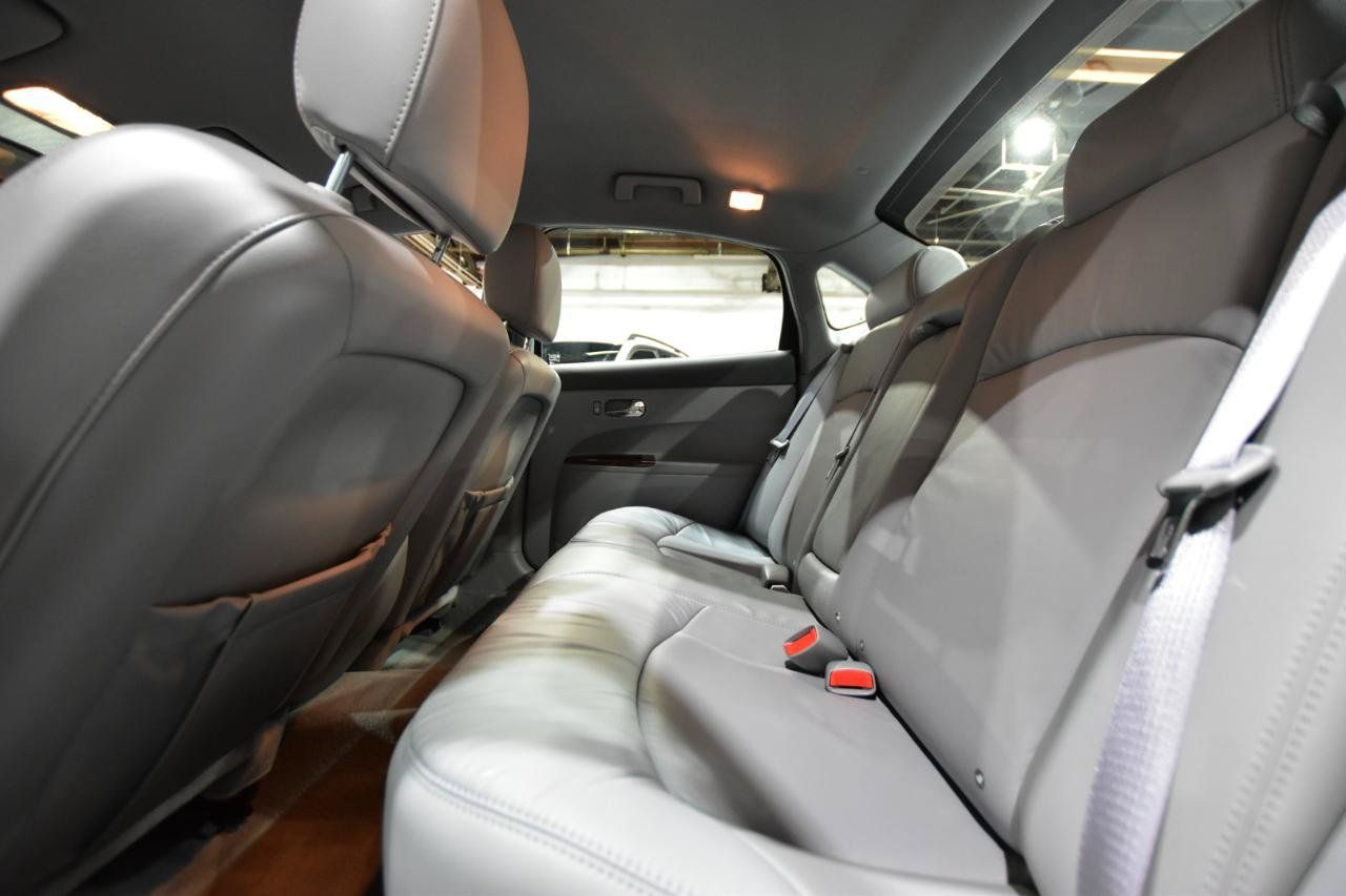 Used 2007 Buick LaCrosse CXS FWD image 23