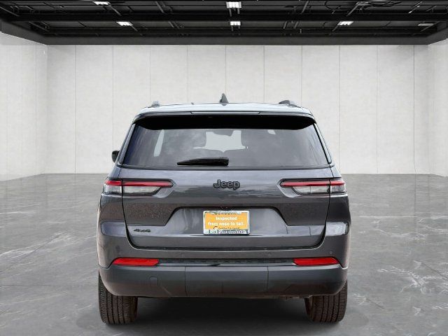 Certified 2023 Jeep Grand Cherokee L Altitude AWD/4WD image 6