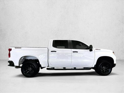 Used 2024 Chevrolet Silverado 1500 Custom Trail Boss AWD/4WD image 5