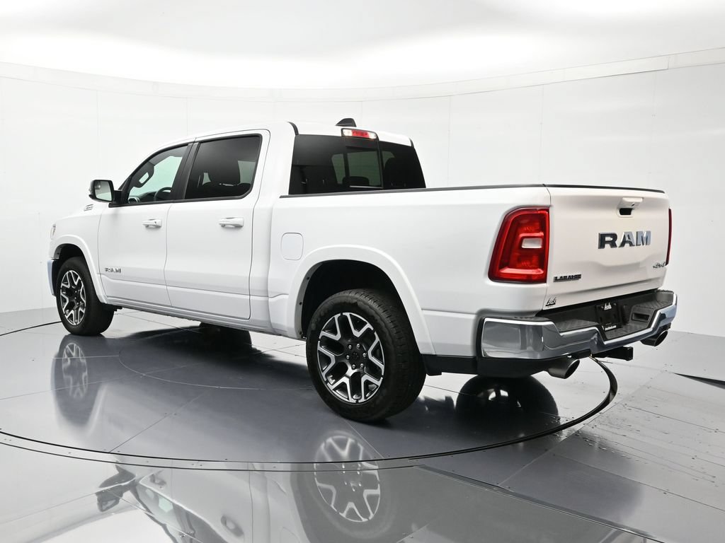 Used 2025 RAM 1500 Laramie AWD/4WD image 7