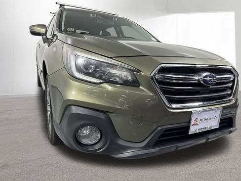 Used 2018 Subaru Outback 3.6R Touring AWD/4WD image 28