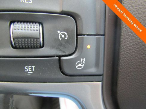 Used 2023 Chevrolet Silverado 2500 LT AWD/4WD image 8