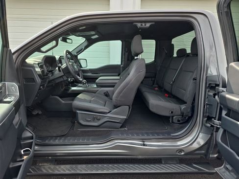 Used 2023 Ford F150 XLT w/ Equipment Group 302A High image 12