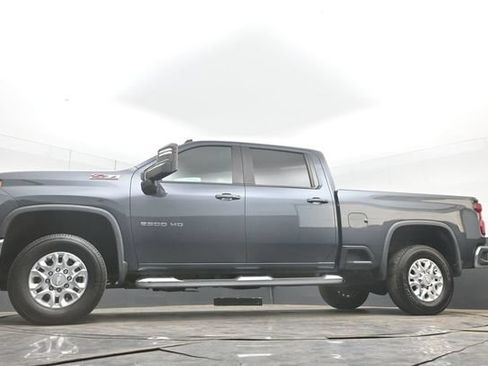 Used 2020 Chevrolet Silverado 2500 LT w/ All Star Edition AWD/4WD image 43