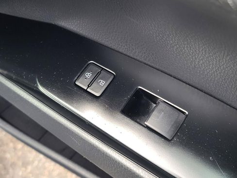 Used 2025 Toyota Camry SE image 23