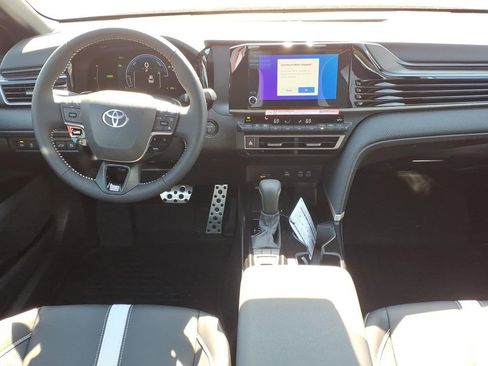 New 2026 Toyota Camry SE FWD image 8