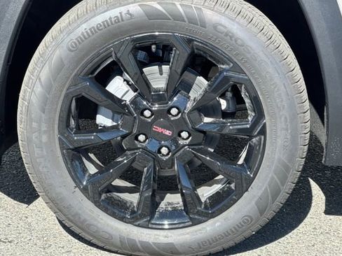 New 2026 GMC Terrain Elevation image 26