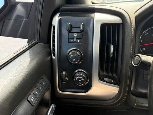 Used 2018 GMC Sierra 1500 SLT w/ SLT Premium Package AWD/4WD image 19