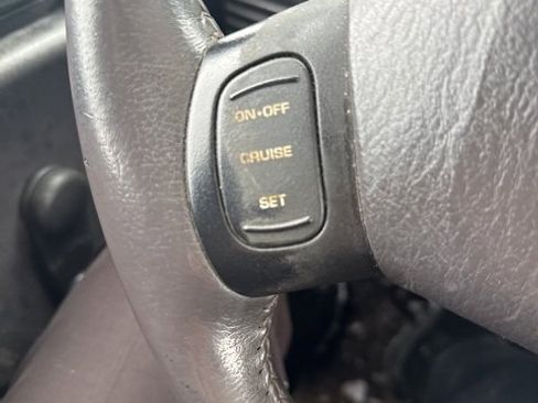 Used 2000 Jeep Wrangler Sport image 22