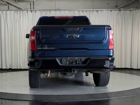 Used 2022 Chevrolet Silverado 1500 LT Trail Boss w/ Protection Package AWD/4WD image 9