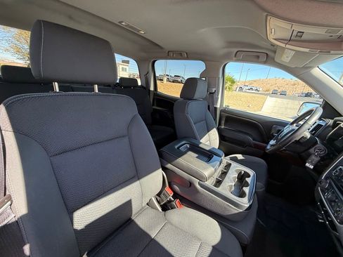 Used 2016 GMC Sierra 1500 SLE w/ SLE Value Package image 10