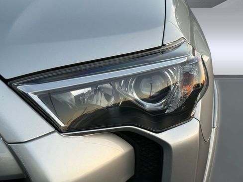 Used 2024 Toyota 4Runner SR5 image 11