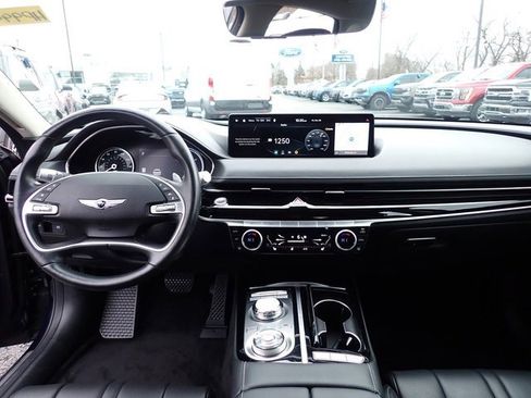 Used 2023 Genesis G80 2.5T image 19
