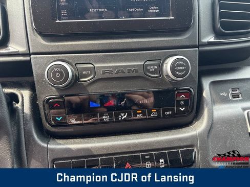 Used 2023 RAM ProMaster 3500 FWD image 19