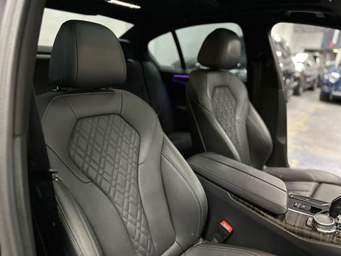 Used 2022 BMW 540i xDrive w/ M Sport Package image 34