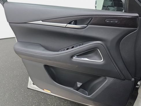 Used 2024 INFINITI QX60 Sensory w/ Cargo Package image 27