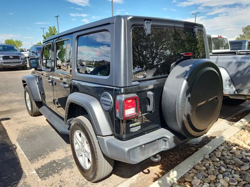 Used 2022 Jeep Wrangler Unlimited Sport AWD/4WD image 4