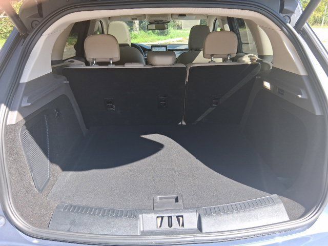 Used 2022 Lincoln Corsair AWD w/ Premium Package image 27