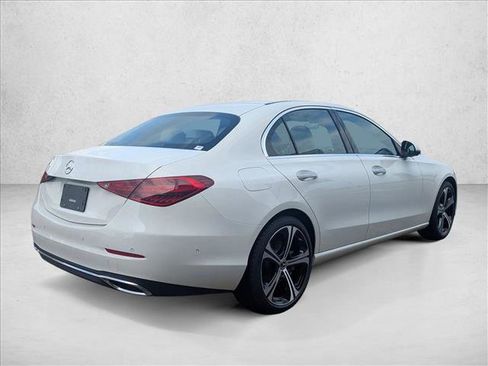Used 2025 Mercedes-Benz C 300 Sedan image 5